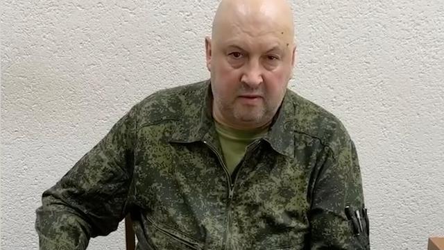 Russian security service urges Wagner fighters to detain groupâs leader 
